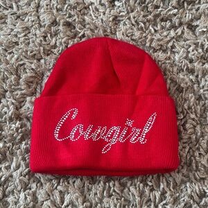 Red 'Cowgirl' toque